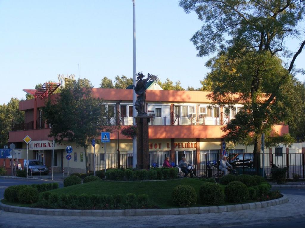 Hotel Pelikan Hódmezővásárhely 외부 사진