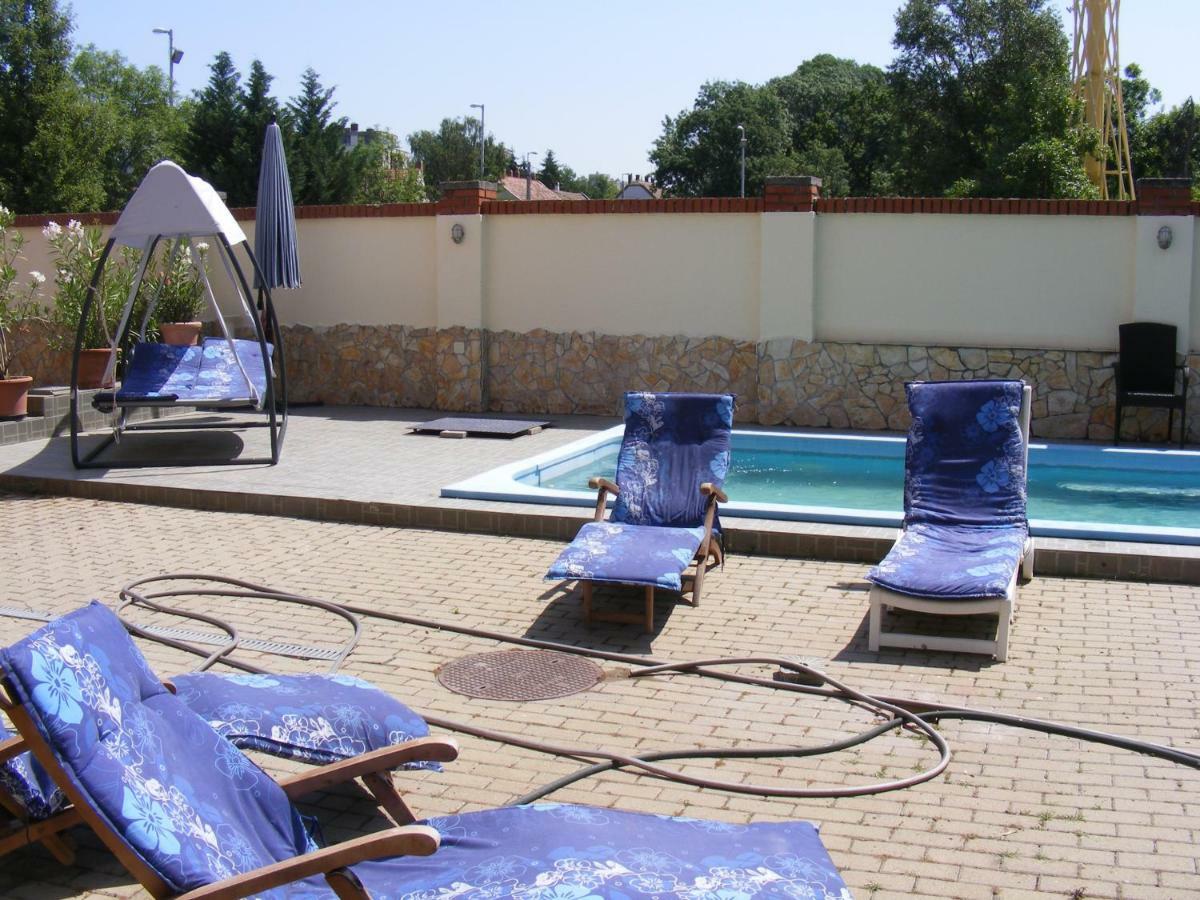 Hotel Pelikan Hódmezővásárhely 외부 사진