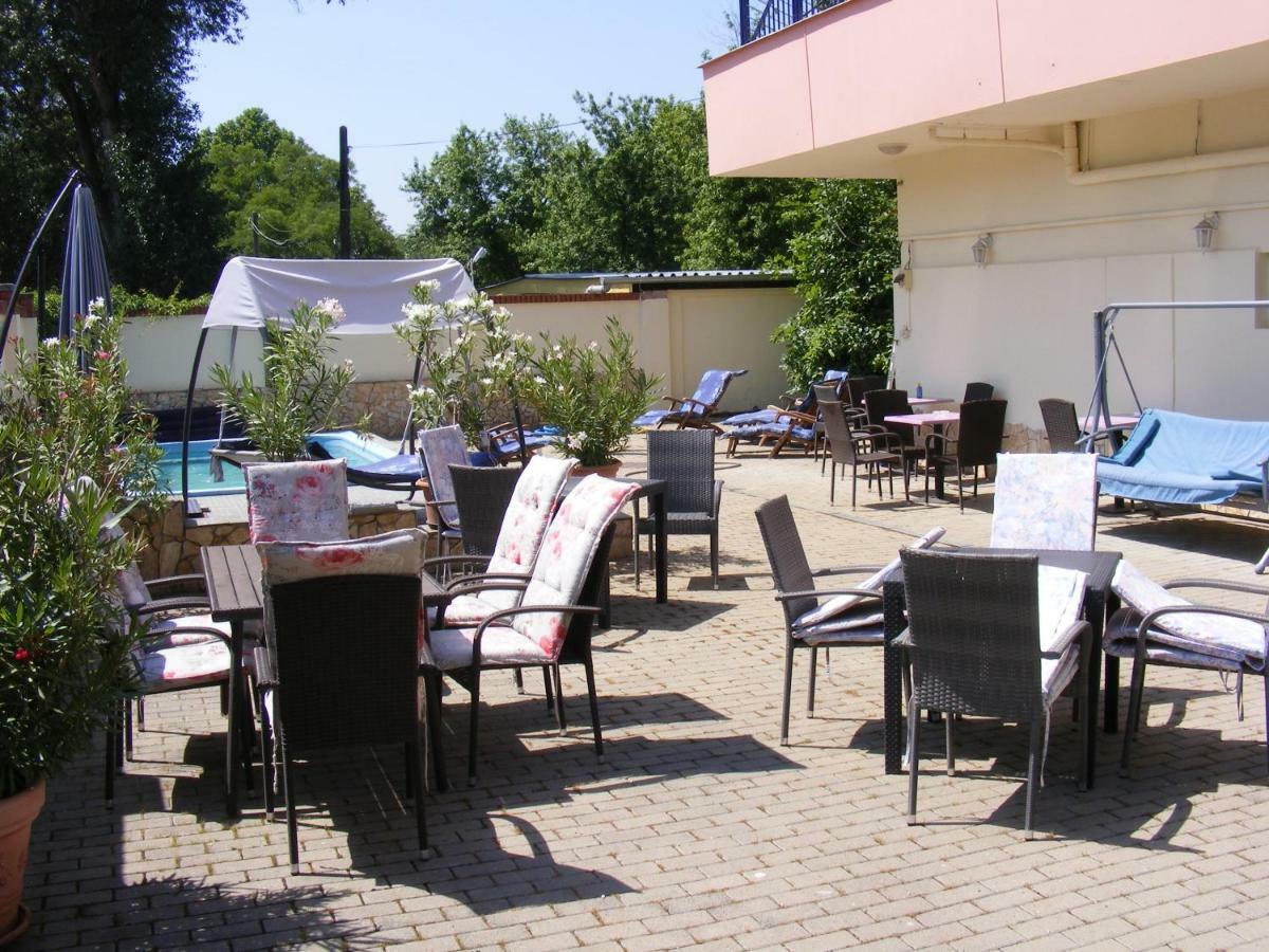 Hotel Pelikan Hódmezővásárhely 외부 사진