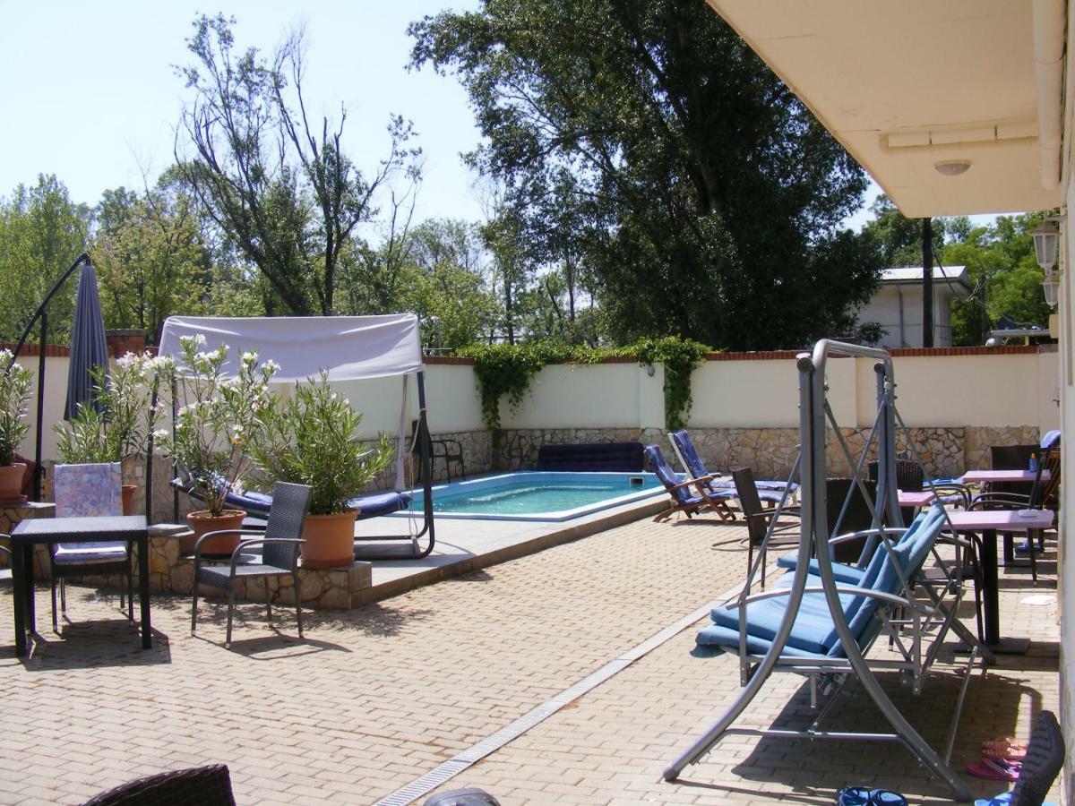 Hotel Pelikan Hódmezővásárhely 외부 사진