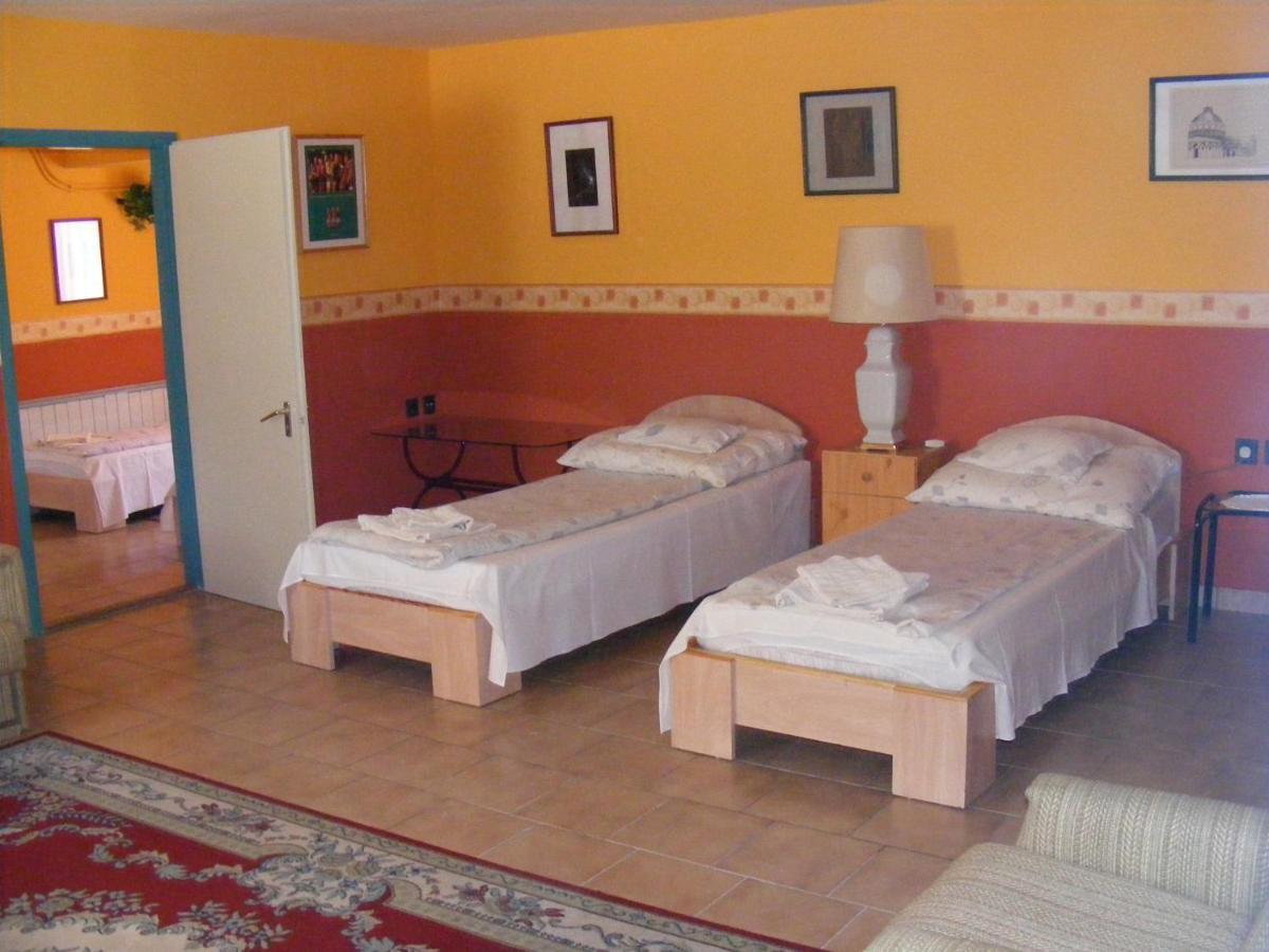 Hotel Pelikan Hódmezővásárhely 외부 사진